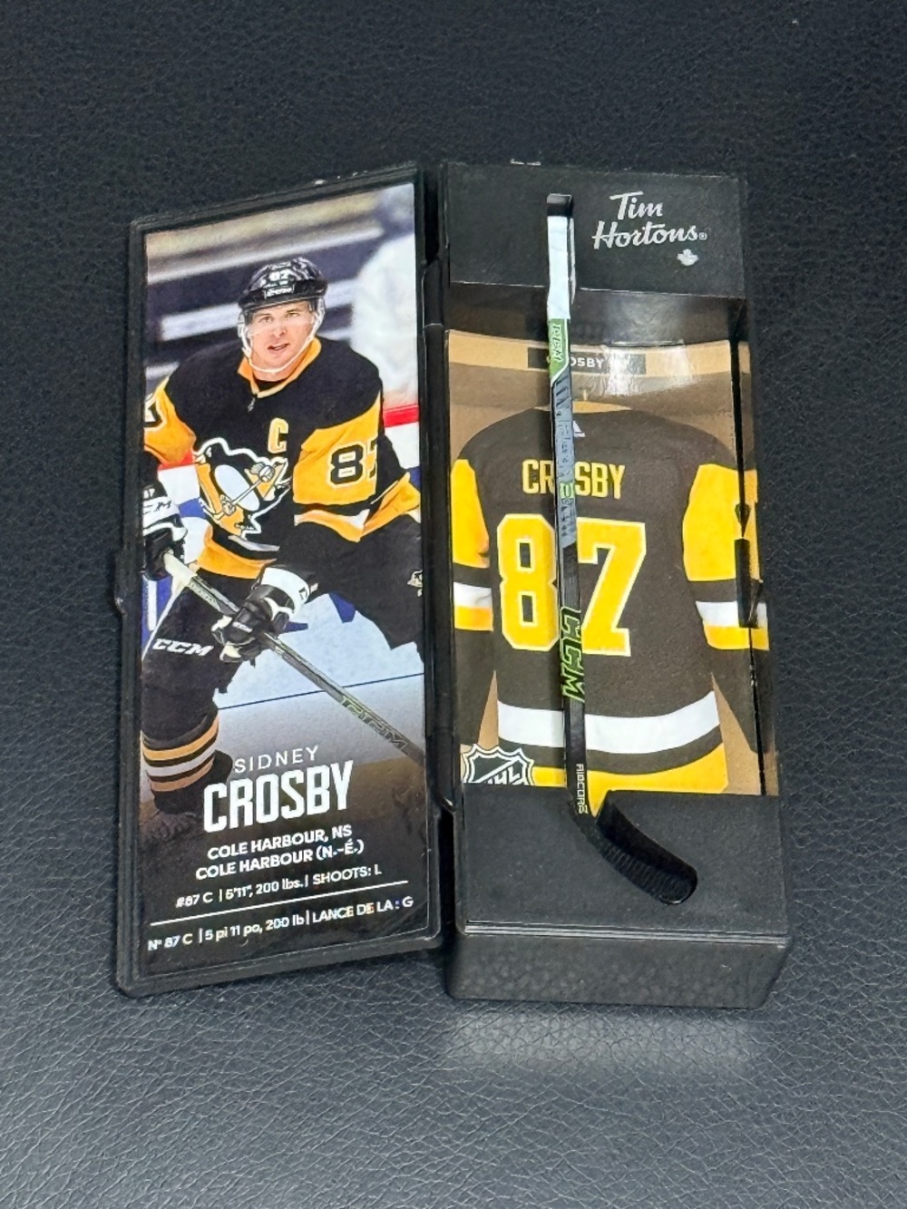 Tim Hortons NHL Superstar Mini-Stick locker case featuring Sidney Crosby's #87
